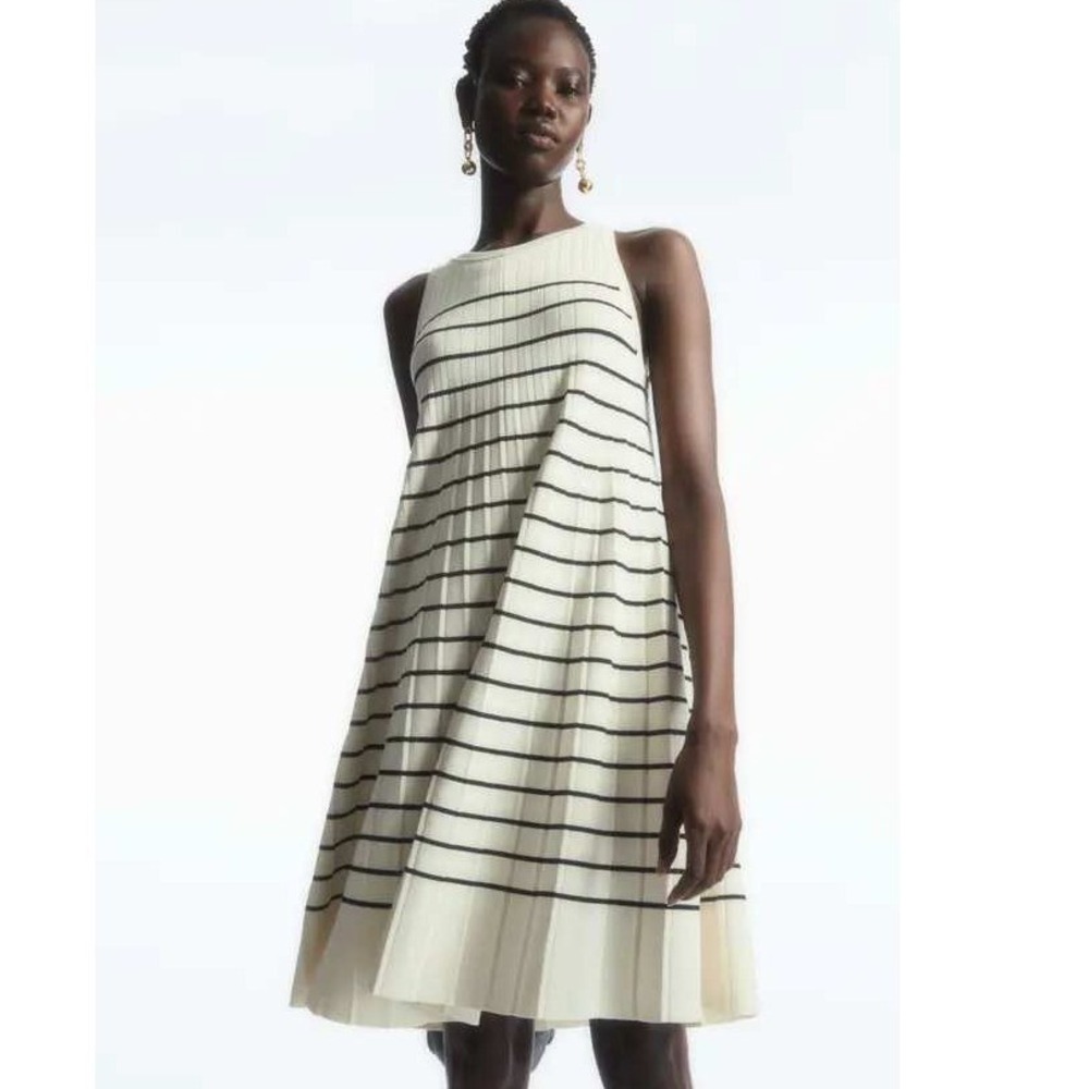 COS Knit Pleated Mini Dress Large Cream Black Striped Modern Minimalist Scandi